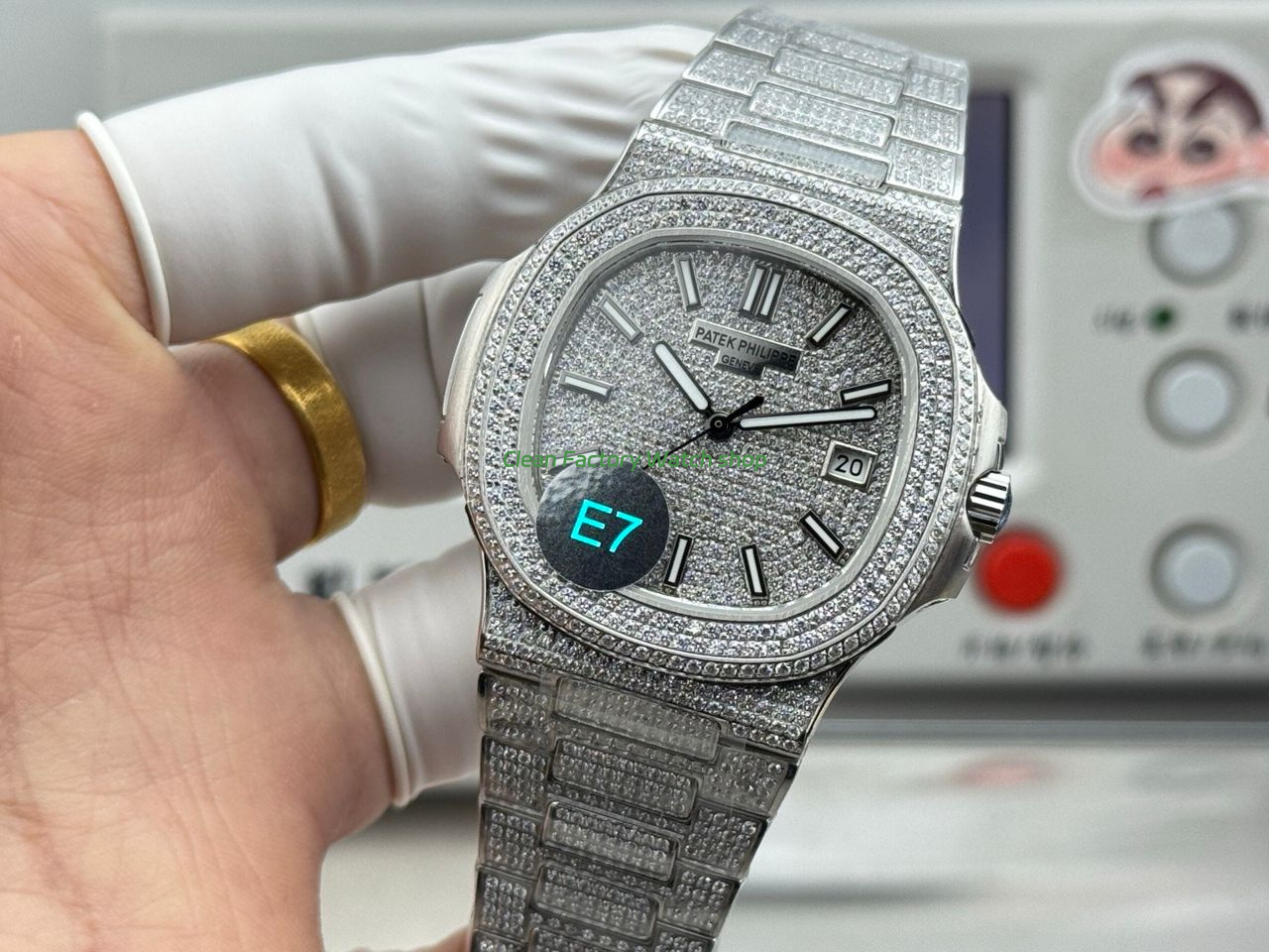 E7 Factory Patek Philippe Nautilus 5711 40mm White Gold Diamond Bezel Diamond Silver Dial (3) E7 Factory Patek Philippe Nautilus 5711 40mm White Gold Diamond Bezel Diamond Silver Dial (3)