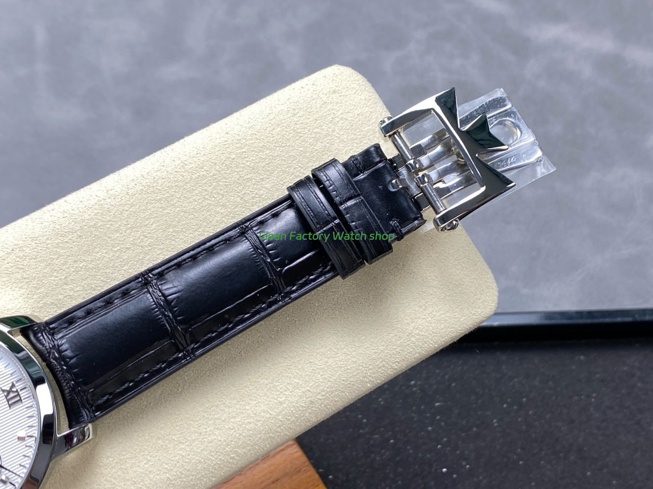 KM Factory Vacheron Constantin Patrimony 47200000G-9019 White Gold White Dial (13) KM Factory Vacheron Constantin Patrimony 47200000G-9019 White Gold White Dial (13)