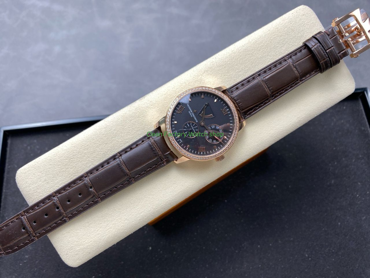 KM Factory Vacheron Constantin Patrimony 47200000J-9018 Rose Gold Diamond Bezel Black Dial (5) KM Factory Vacheron Constantin Patrimony 47200000J-9018 Rose Gold Diamond Bezel Black Dial (5)