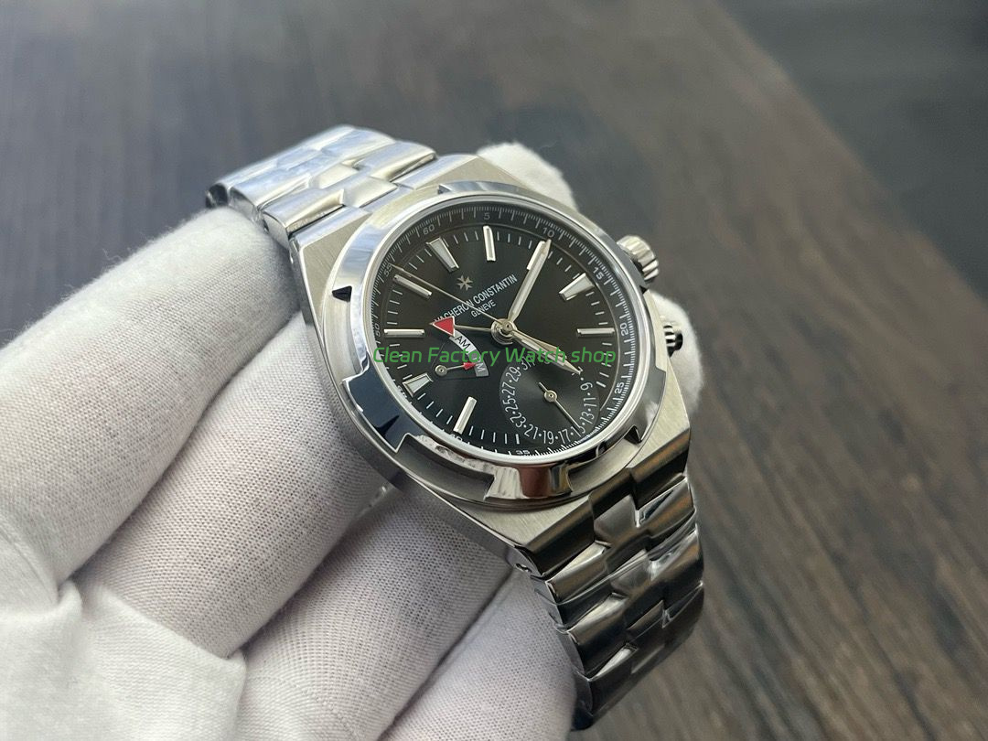 MKF Factory Vacheron Constantin Overseas Dual Time 7900V-110A-B546 Black Dial (7) MKF Factory Vacheron Constantin Overseas Dual Time 7900V-110A-B546 Black Dial (7)