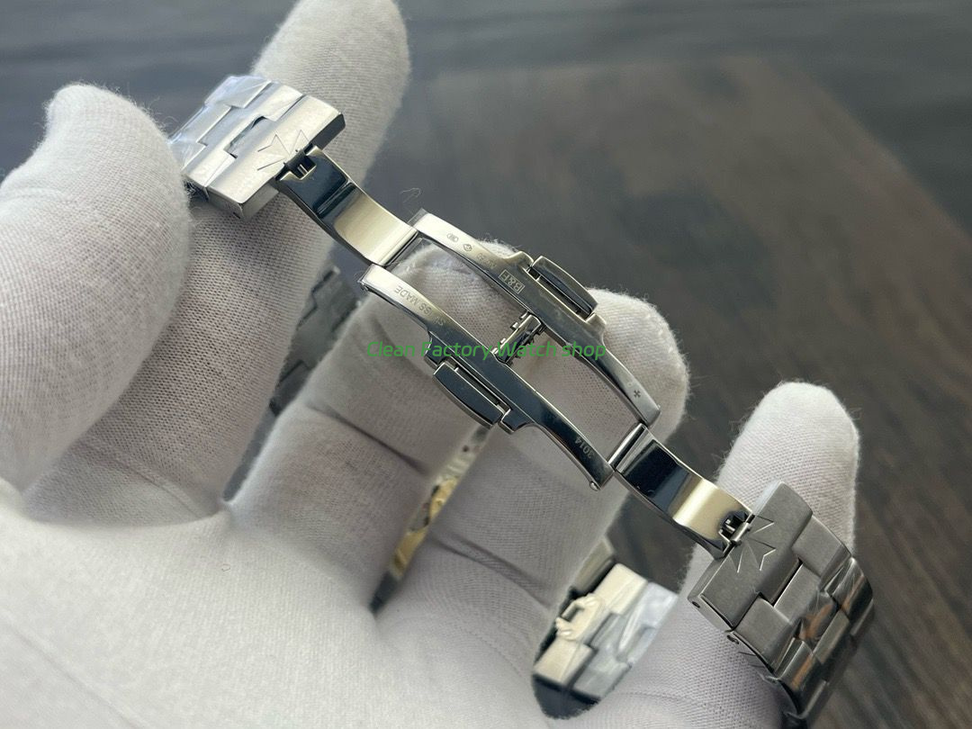 MKF Factory Vacheron Constantin Overseas Dual Time 7900V-110A-B546 Black Dial (9) MKF Factory Vacheron Constantin Overseas Dual Time 7900V-110A-B546 Black Dial (9)