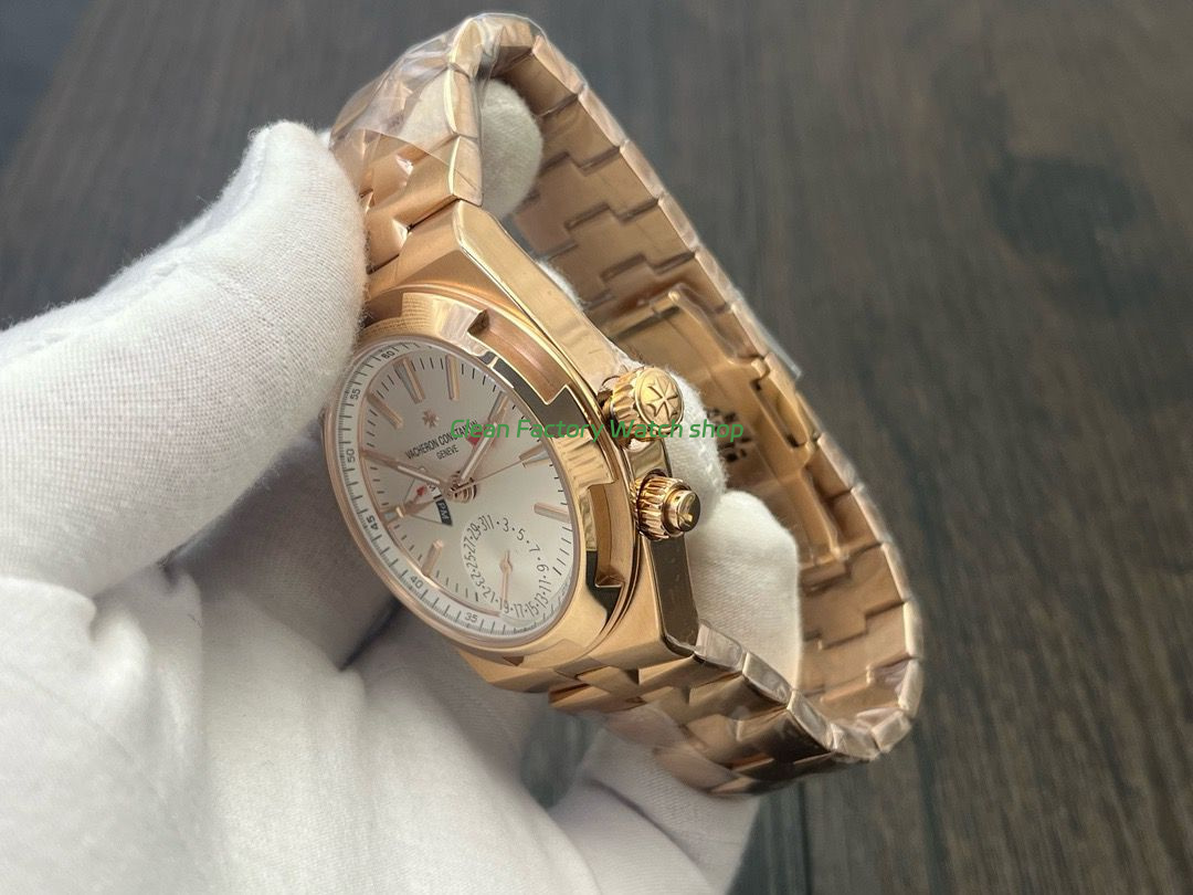 MKF Factory Vacheron Constantin Overseas Dual Time 7900V000R-B336 Rose Gold Silver Dial (9) MKF Factory Vacheron Constantin Overseas Dual Time 7900V000R-B336 Rose Gold Silver Dial (9)