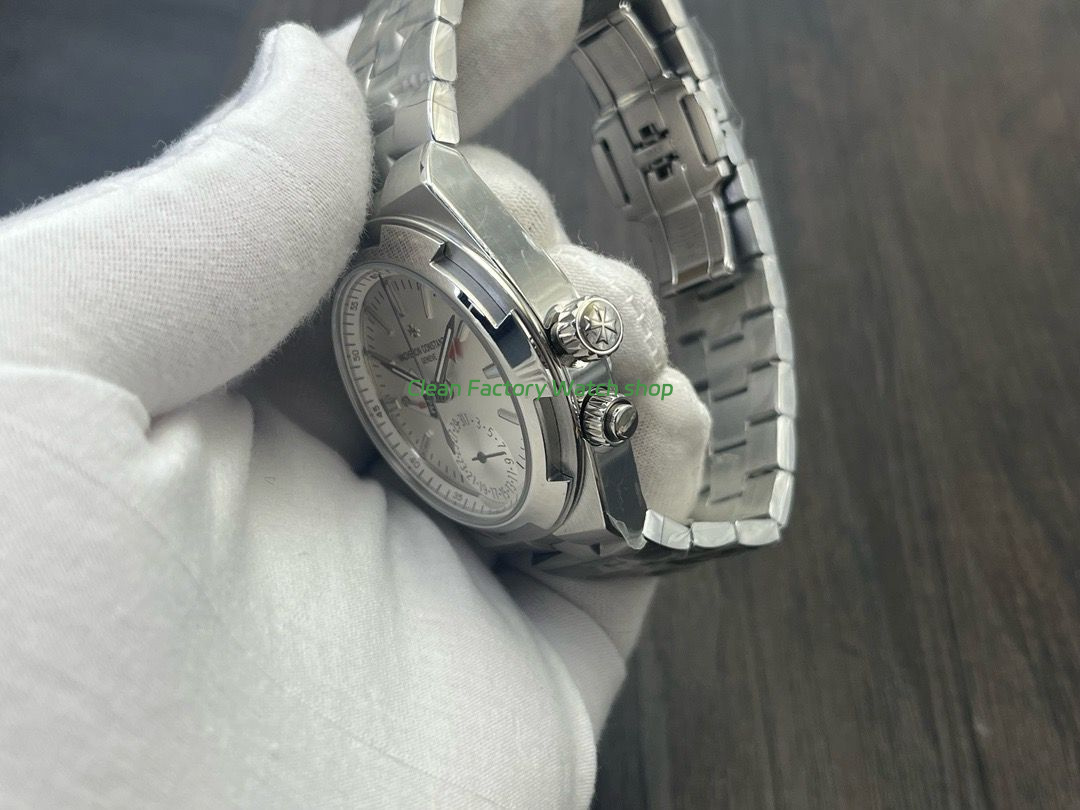 MKF Factory Vacheron Constantin Overseas Dual Time 7900V110A-B333 Silver Dial (8) MKF Factory Vacheron Constantin Overseas Dual Time 7900V110A-B333 Silver Dial (8)