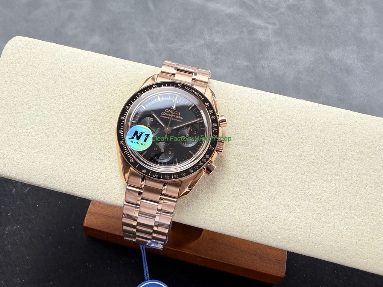 N1 Factory Omega Speedmaster Professional Moonwatch 310.63.42.50.02.001 Rose Gold Black Dial (2) N1 Factory Omega Speedmaster Professional Moonwatch 310.63.42.50.02.001 Rose Gold Black Dial (2)