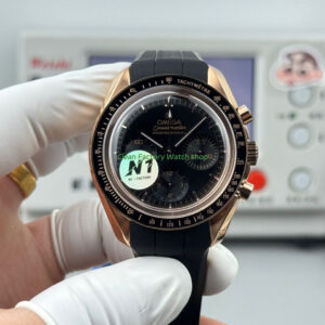 N1 Factory Omega Speedmaster Professional Moonwatch 310.63.42.50.02.001 Rose Gold Rubber Strap Black Dial