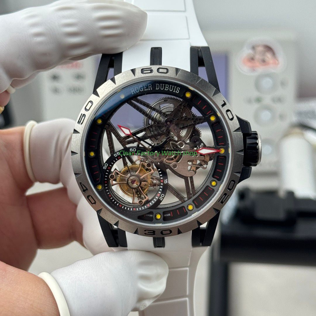 NEE46F1 Clean Factory Watch