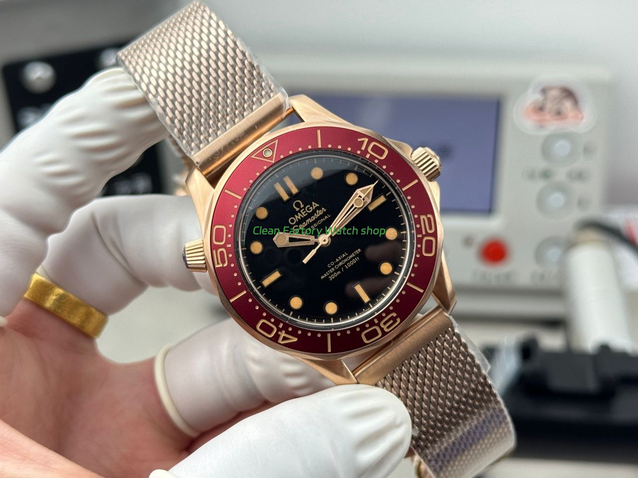 OVS Factory Omega Seamaster Diver 300M 210.90.42.20.01.003 42mm Black Dial (6) OVS Factory Omega Seamaster Diver 300M 210.90.42.20.01.003 42mm Black Dial (6)