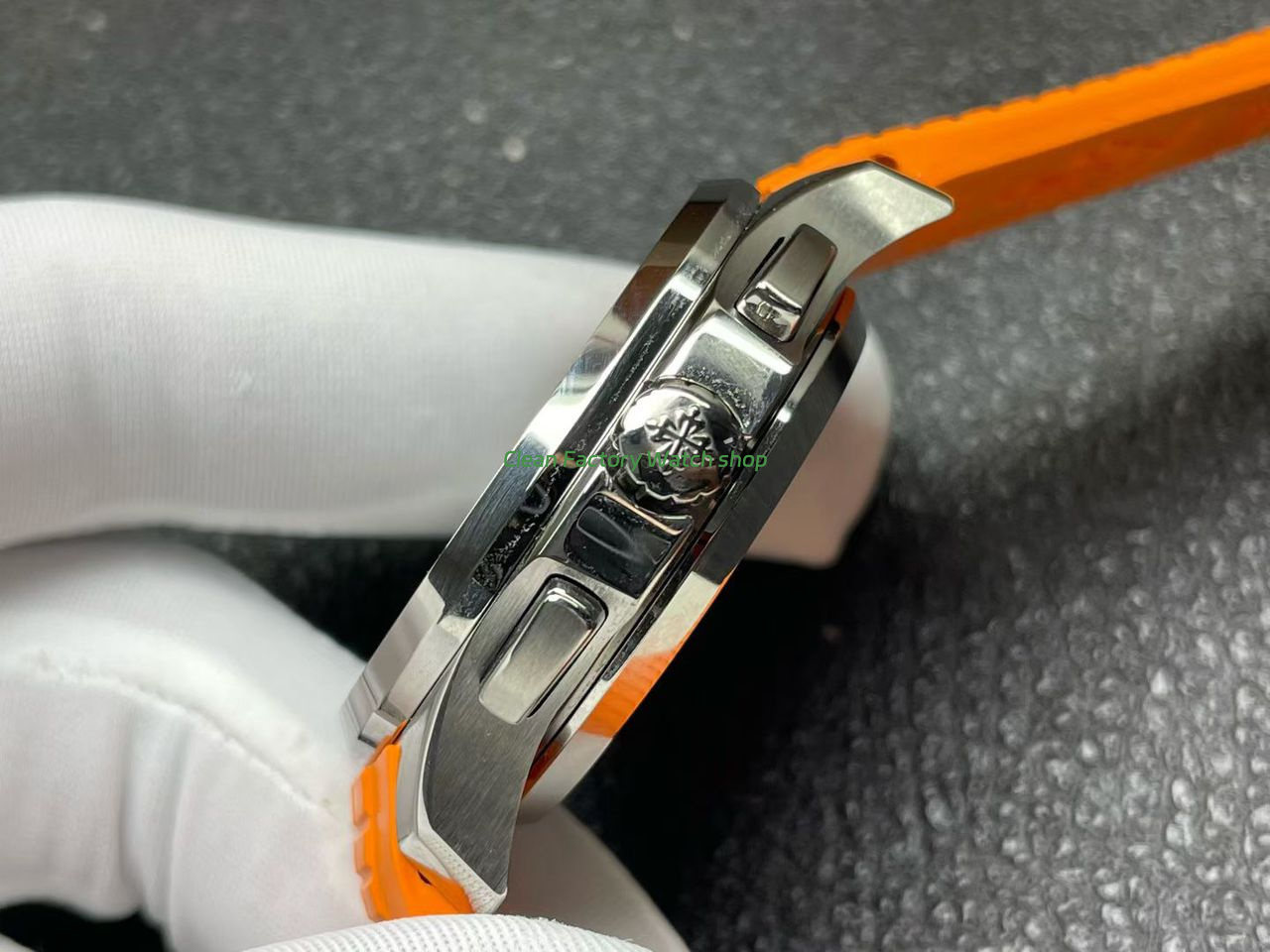 P1 Factory Patek Philippe Aquanaut 5968A-001 42mm Steel Orange Rubber Strap Black Dial (1) P1 Factory Patek Philippe Aquanaut 5968A-001 42mm Steel Orange Rubber Strap Black Dial (1)