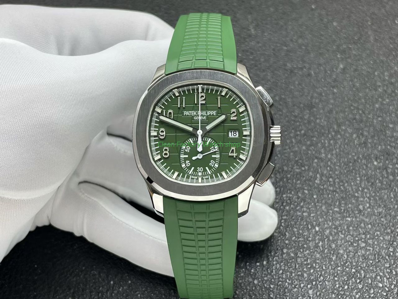 P1 Factory Patek Philippe Aquanaut 5968G-010 42mm White Gold Green Rubber Strap Green Dial 1 P1 Factory Patek Philippe Aquanaut 5968G 010 42mm White Gold Green Rubber Strap Green Dial 6 Clean Factory Watch