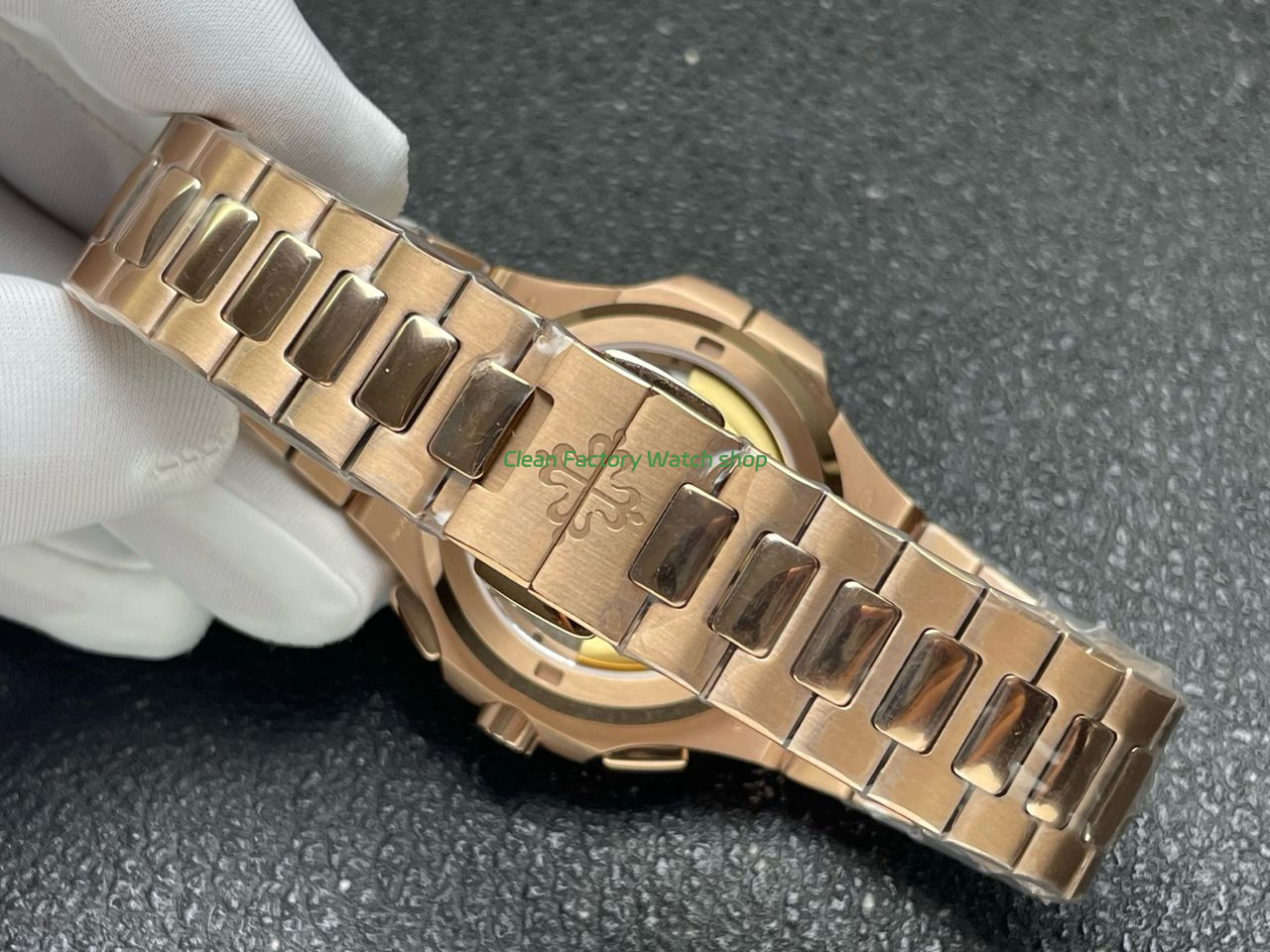 P1 Factory Patek Philippe Nautilus 59901R-001 40.5mm Full Rose Gold Blue Dial (4) P1 Factory Patek Philippe Nautilus 59901R-001 40.5mm Full Rose Gold Blue Dial (4)