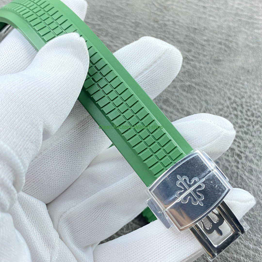 PP+ Factory Patek Philippe Aquanaut 5261 Green Rubber Strap Green Dial (7) PP+ Factory Patek Philippe Aquanaut 5261 Green Rubber Strap Green Dial (7)