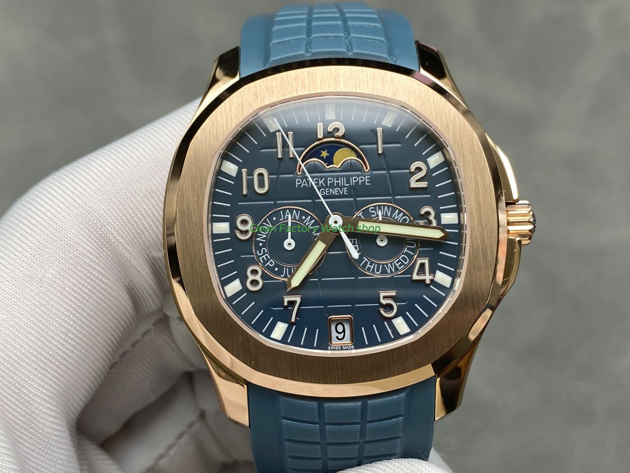 PPM Factory Patek Philippe Aquanaut 5261R 001 40mm Rose Gold Blue Rubber Strap Blue Dial 3 Clean Factory Watch