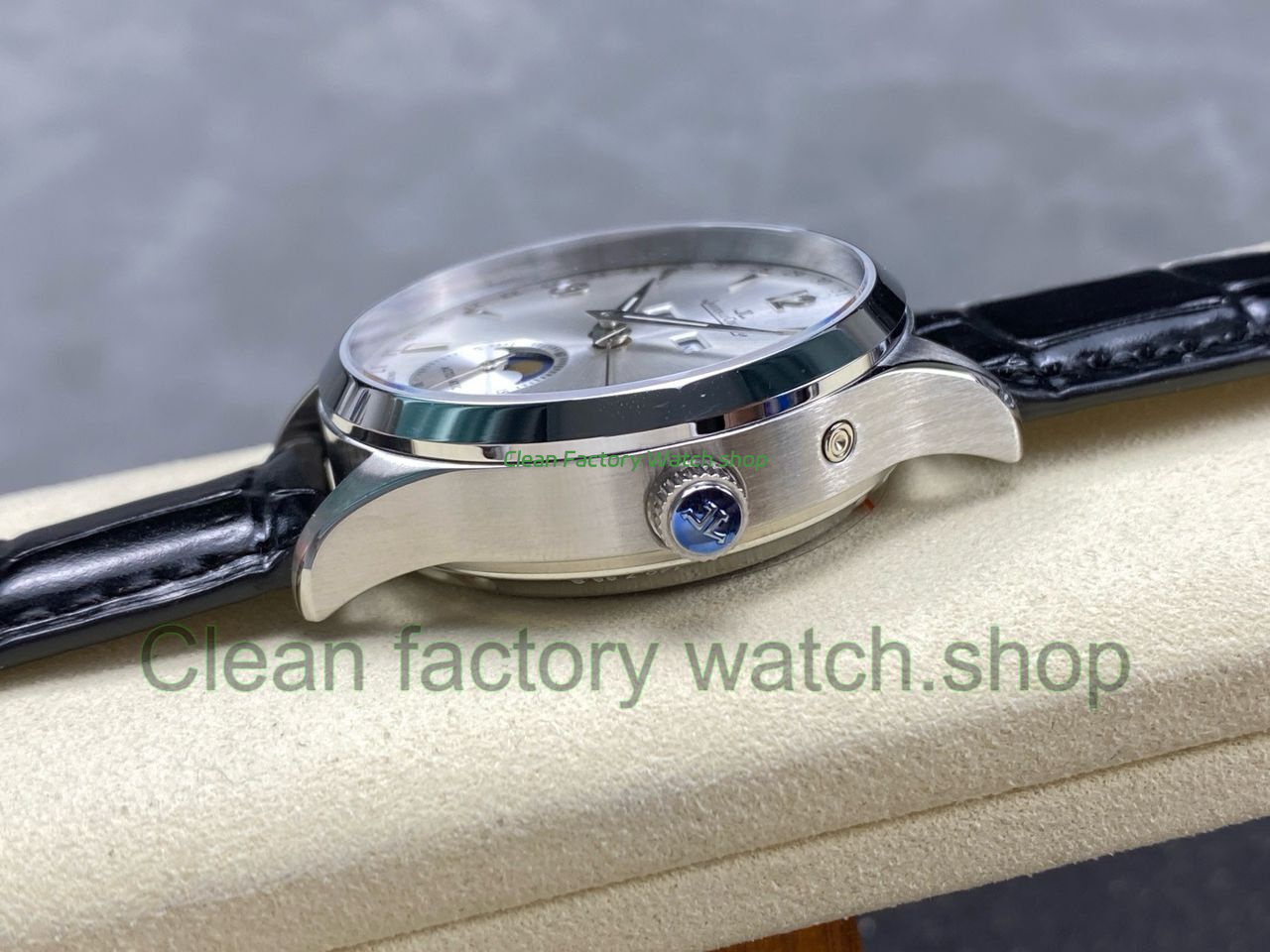 TW Factory Jaeger-LeCoultre Master Calendar Q4148480 39mm Steel Leather Strap White Dial (19) TW Factory Jaeger-LeCoultre Master Calendar Q4148480 39mm Steel Leather Strap White Dial (19)