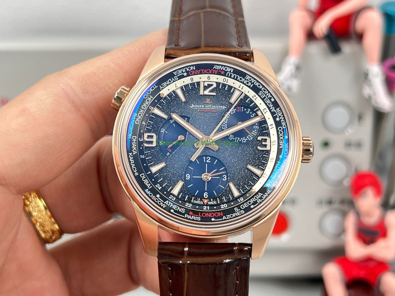 TW Factory Jaeger-LeCoultre Polaris Geographic Wt 42mm Rose Gold Blue Dial 1 TW Factory Jaeger LeCoultre Polaris Geographic Wt 42mm Rose Gold Blue Dial 2 Clean Factory Watch