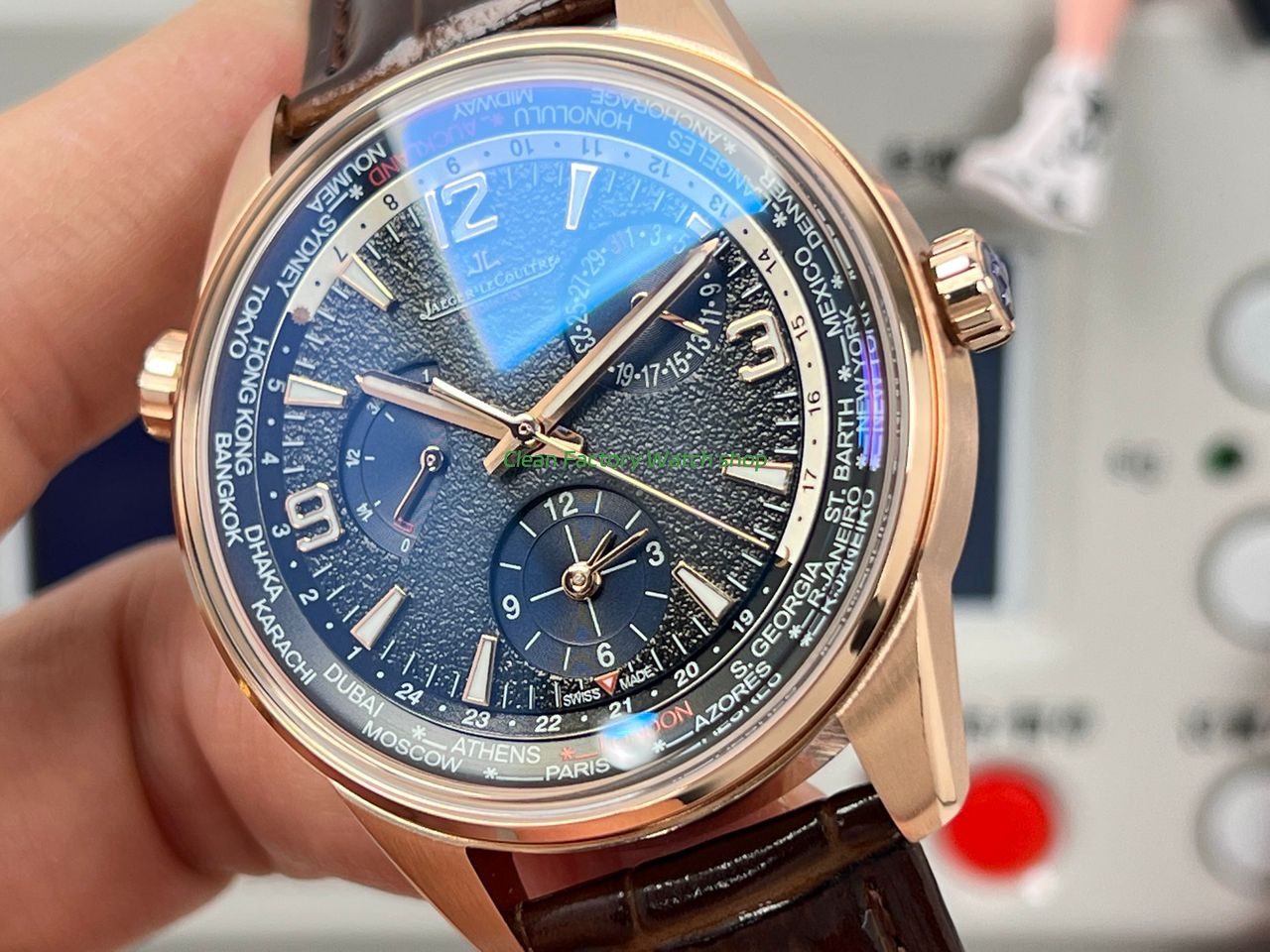 TW Factory Jaeger-LeCoultre Polaris Geographic Wt 42mm Rose Gold Blue Dial (8) TW Factory Jaeger-LeCoultre Polaris Geographic Wt 42mm Rose Gold Blue Dial (8)