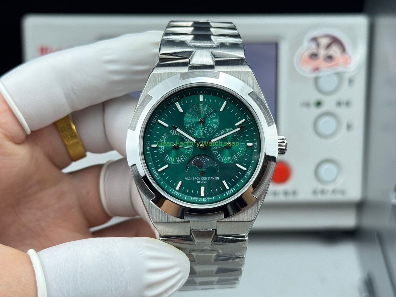 TW Factory Vacheron Constantin Overseas Perpetual Calendar 4300V 41.5mm Full Steel Green Dial 1 TW Factory Vacheron Constantin Overseas Perpetual Calendar 4300V 41.5mm Full Steel Green Dial 4 Clean Factory Watch