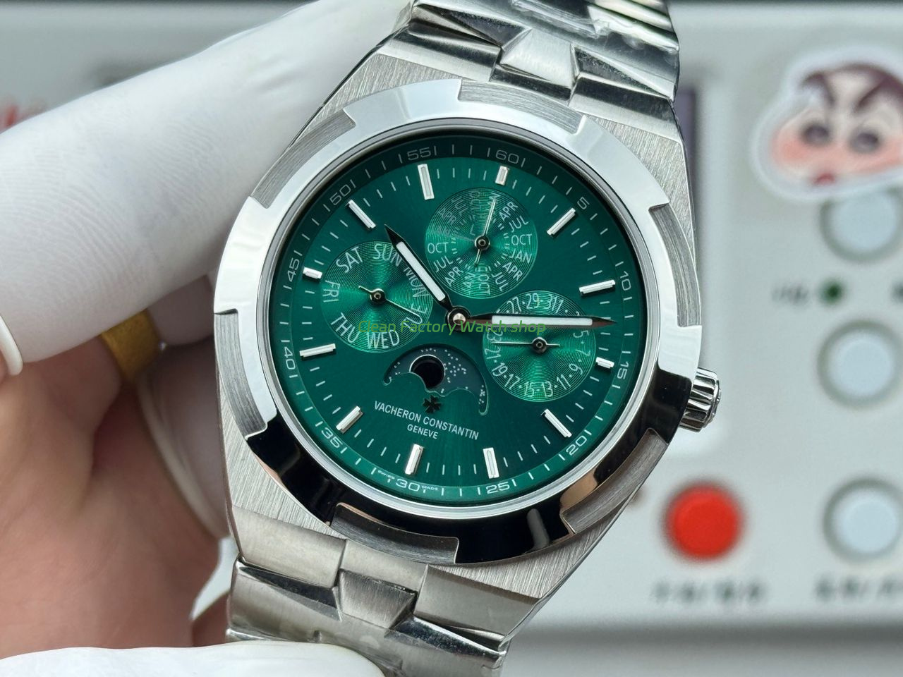 TW Factory Vacheron Constantin Overseas Perpetual Calendar 4300V 41.5mm Full Steel Green Dial (9) TW Factory Vacheron Constantin Overseas Perpetual Calendar 4300V 41.5mm Full Steel Green Dial (9)