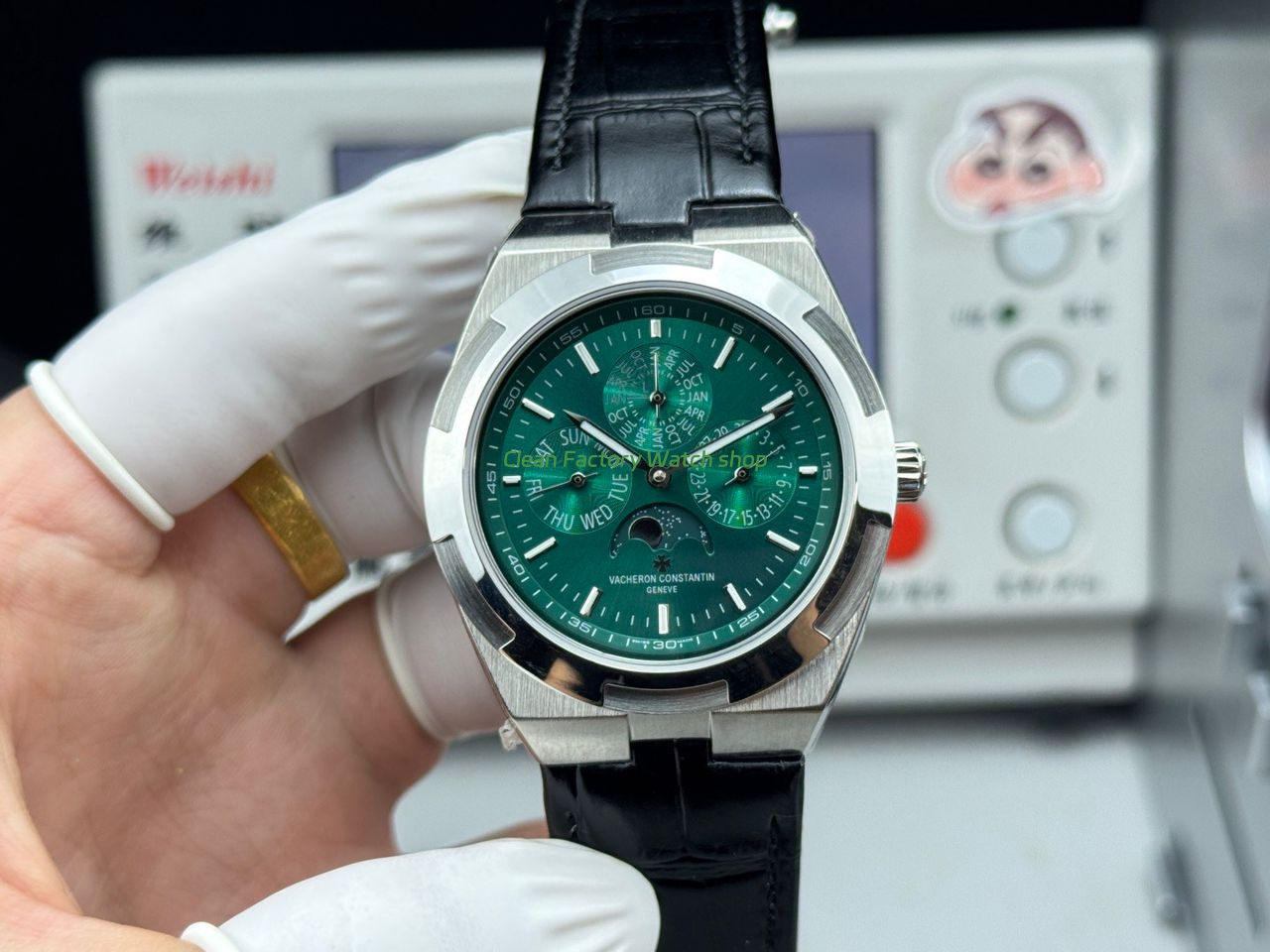 TW Factory Vacheron Constantin Overseas Perpetual Calendar 4300V 41.5mm Leather Strap Green Dial 1 TW Factory Vacheron Constantin Overseas Perpetual Calendar 4300V 41.5mm Leather Strap Green Dial 7 Clean Factory Watch