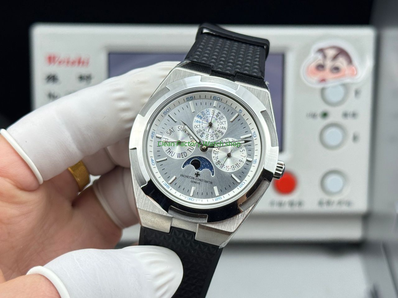 TW Factory Vacheron Constantin Overseas Perpetual Calendar 4300V 41.5mm Rubber Strap Silver Dial (8) TW Factory Vacheron Constantin Overseas Perpetual Calendar 4300V 41.5mm Rubber Strap Silver Dial (8)