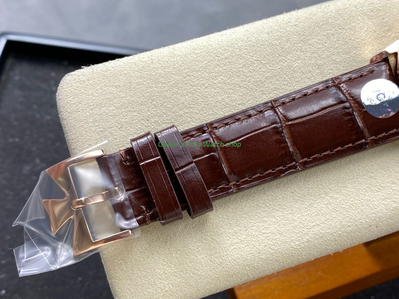 VC + Factory Vacheron Constantin Patrimony 81180000R-9159 Rose Gold Silver Dial (4) VC + Factory Vacheron Constantin Patrimony 81180000R-9159 Rose Gold Silver Dial (4)