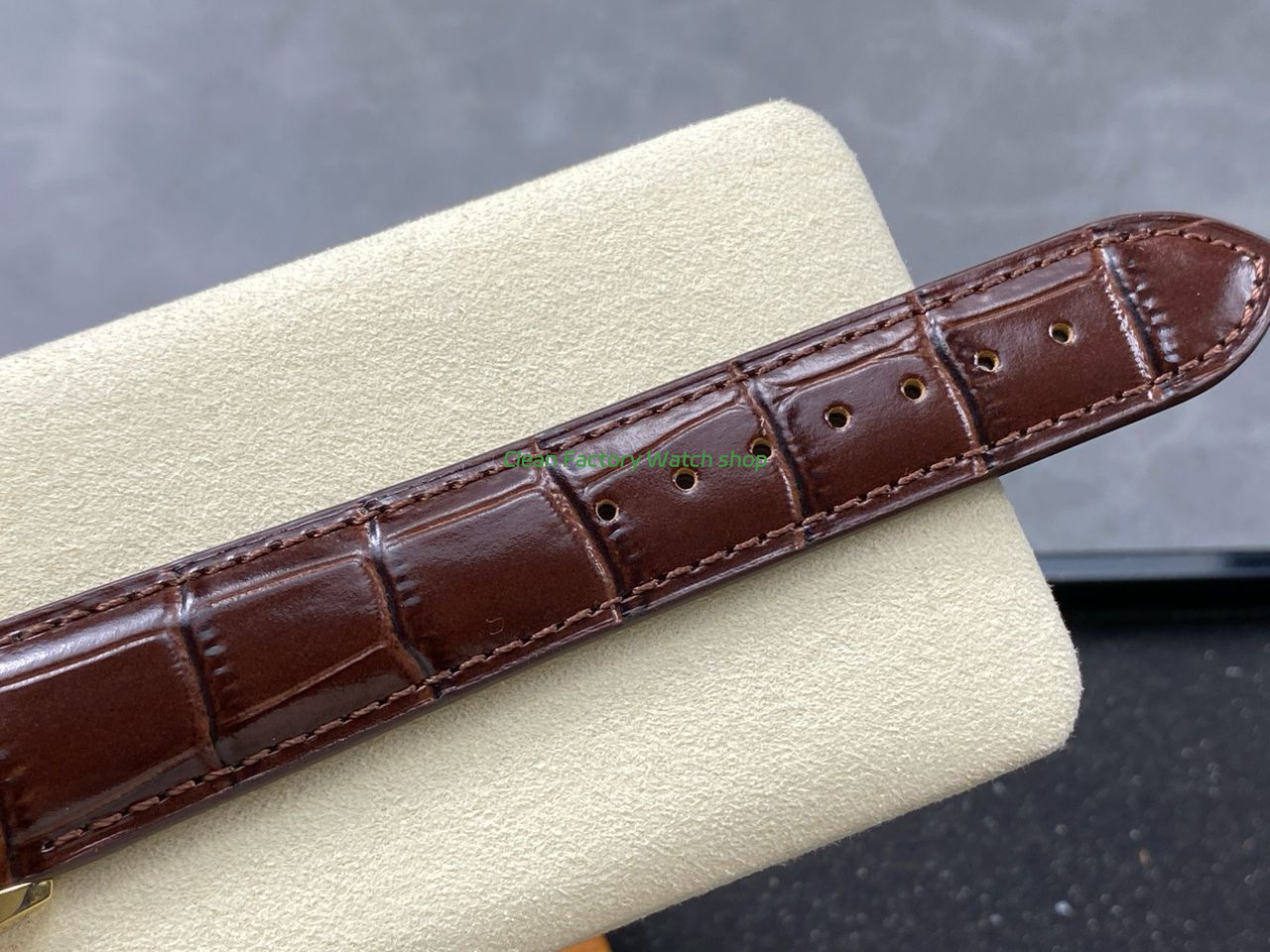 VC + Factory Vacheron Constantin Patrimony 81180000R-9159 Rose Gold White Dial (7) VC + Factory Vacheron Constantin Patrimony 81180000R-9159 Rose Gold White Dial (7)