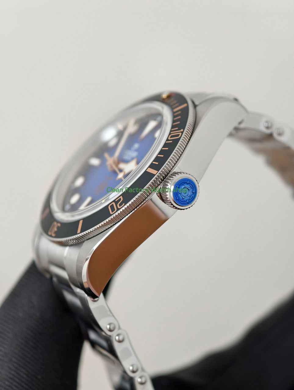 ZF Factory Tudor Black Bay Fifty-Eight M79030N-0025 39mm Blue Dial (1) ZF Factory Tudor Black Bay Fifty-Eight M79030N-0025 39mm Blue Dial (1)