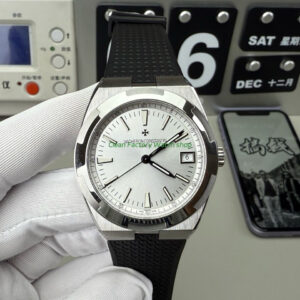 8F Factory Vacheron Constantin Overseas 4500V/000R-B127 41mm Black Rubber Strap Silver Dial 16 8F Factory Vacheron Constantin Overseas 4500v000R B127 41mm Black Rubber Strap Silver Dial 7 Clean Factory Watch
