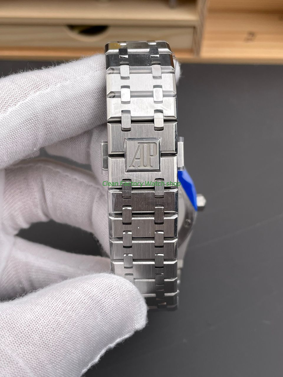 APS Factory Audemars Piguet Royal Oak Perpetual Calendar 26574ST.OO.1220ST.02 41mm Full Steel Blue Dial (6) APS Factory Audemars Piguet Royal Oak Perpetual Calendar 26574ST.OO.1220ST.02 41mm Full Steel Blue Dial (6)