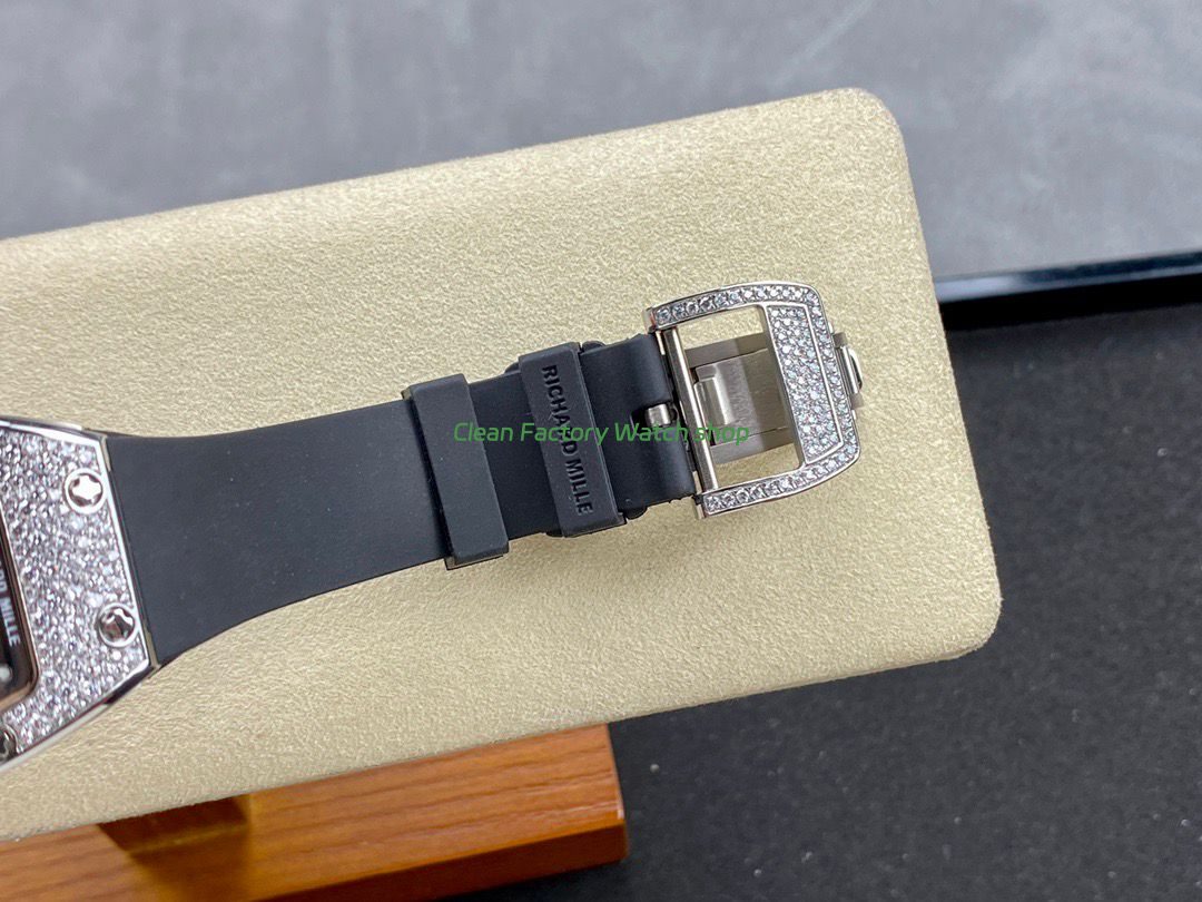 BBA Factory Richard Mille RM 07 31.4mm Diamond Bezel Black Rubber Strap Skeletonized Red Dial (6) BBA Factory Richard Mille RM 07 31.4mm Diamond Bezel Black Rubber Strap Skeletonized Red Dial (6)