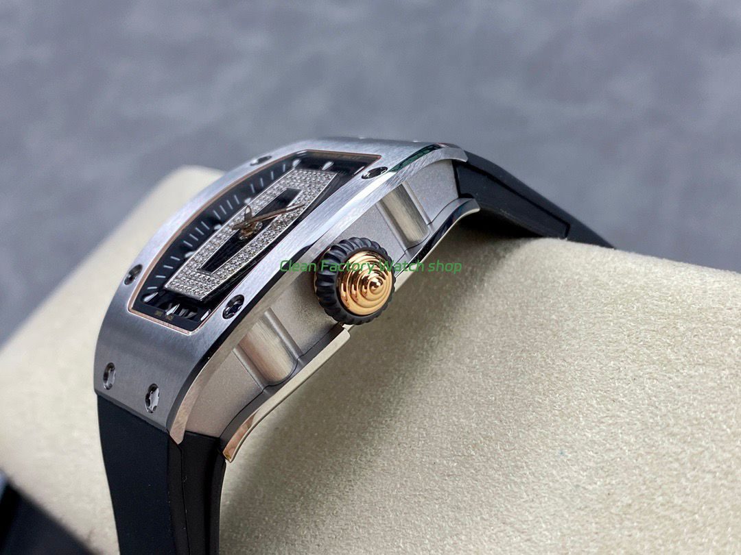 BBA Factory Richard Mille RM 07 31.4mm Steel Black Rubber Strap Skeletonized Black Dial (4) BBA Factory Richard Mille RM 07 31.4mm Steel Black Rubber Strap Skeletonized Black Dial (4)