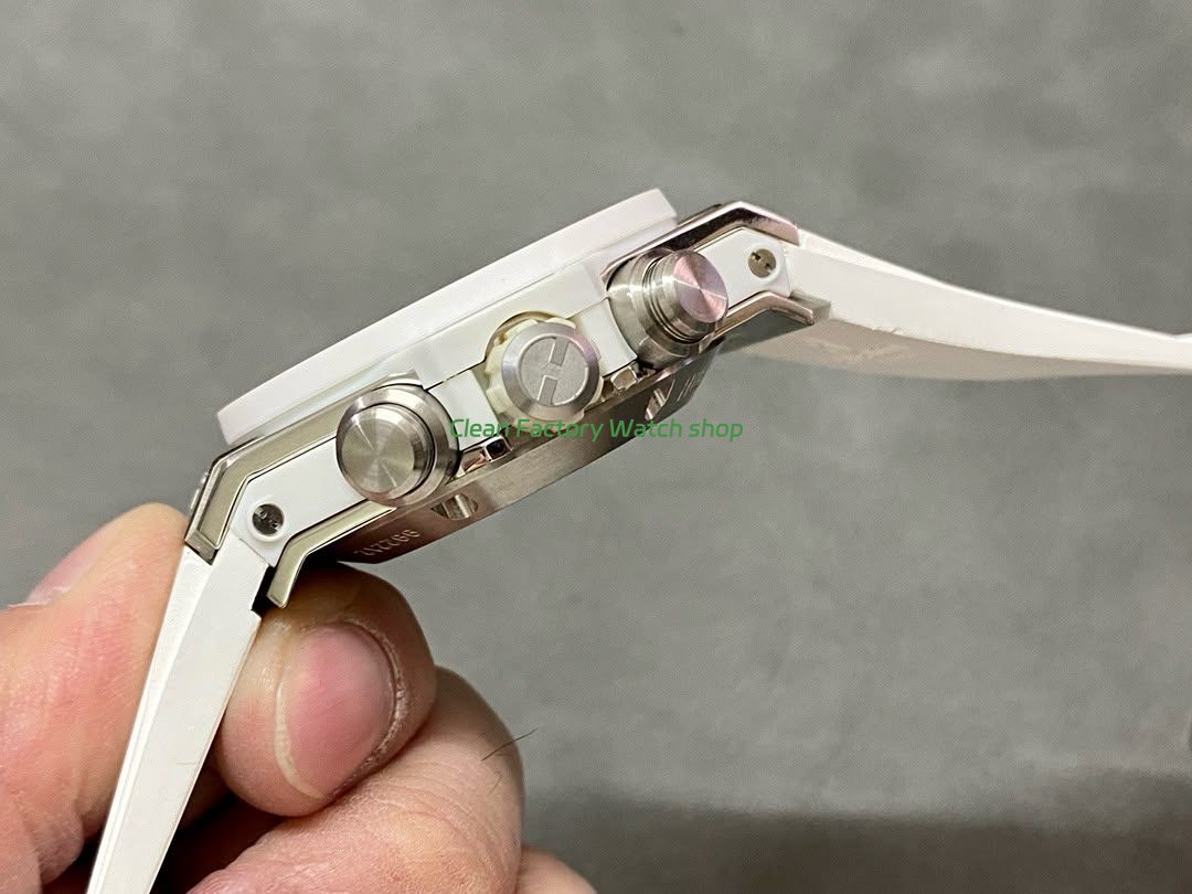 HB Factory Hublot Big Bang Unico 45mm White White Rubber Strap Ceramic Bezel White Skeletonized Dial (9) HB Factory Hublot Big Bang Unico 45mm White White Rubber Strap Ceramic Bezel White Skeletonized Dial (9)