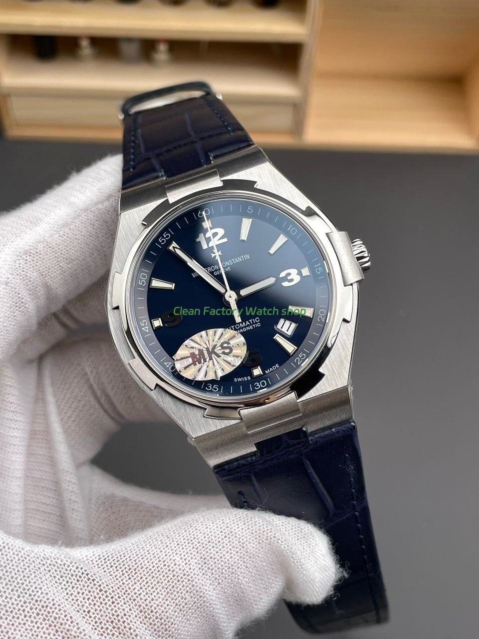MKS Factory Vacheron Constantin Overseas 47040000A-9008 Leather Strap Arabic Numerals Blue Dial (8) MKS Factory Vacheron Constantin Overseas 47040000A-9008 Leather Strap Arabic Numerals Blue Dial (8)