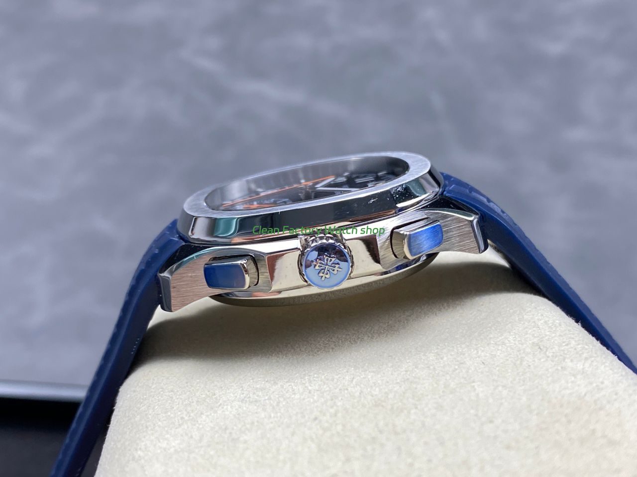 MMA Factory Patek Philippe Aquanaut 5968G 42.2mm White Gold Blue Rubber Strap Arabic Numerals Blue Dial (11) MMA Factory Patek Philippe Aquanaut 5968G 42.2mm White Gold Blue Rubber Strap Arabic Numerals Blue Dial (11)
