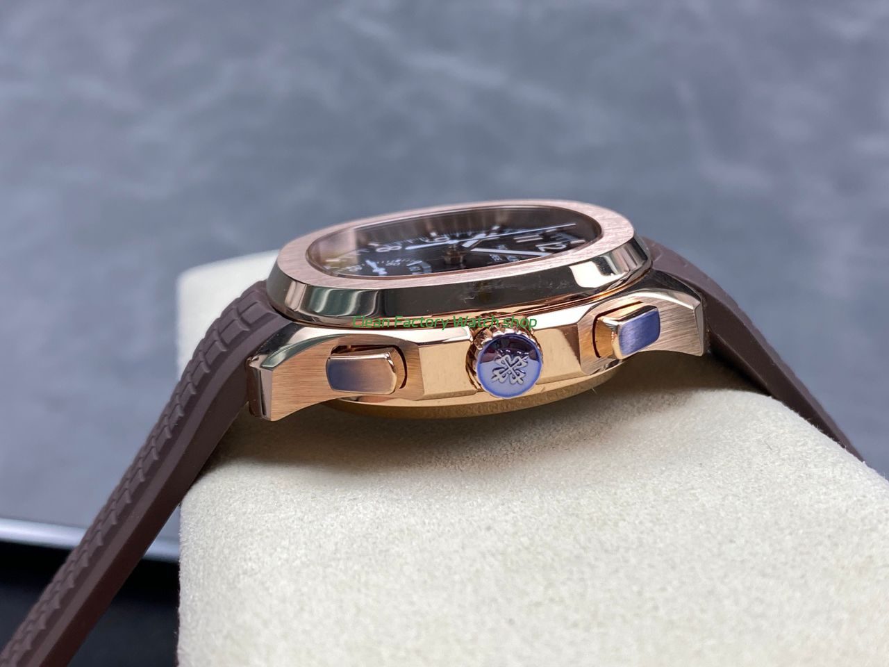 MMA Factory Patek Philippe Aquanaut 5968R-0001 42.2mm Rose Gold Brown Rubber Strap Arabic Numerals Brown Dial (4) MMA Factory Patek Philippe Aquanaut 5968R-0001 42.2mm Rose Gold Brown Rubber Strap Arabic Numerals Brown Dial (4)