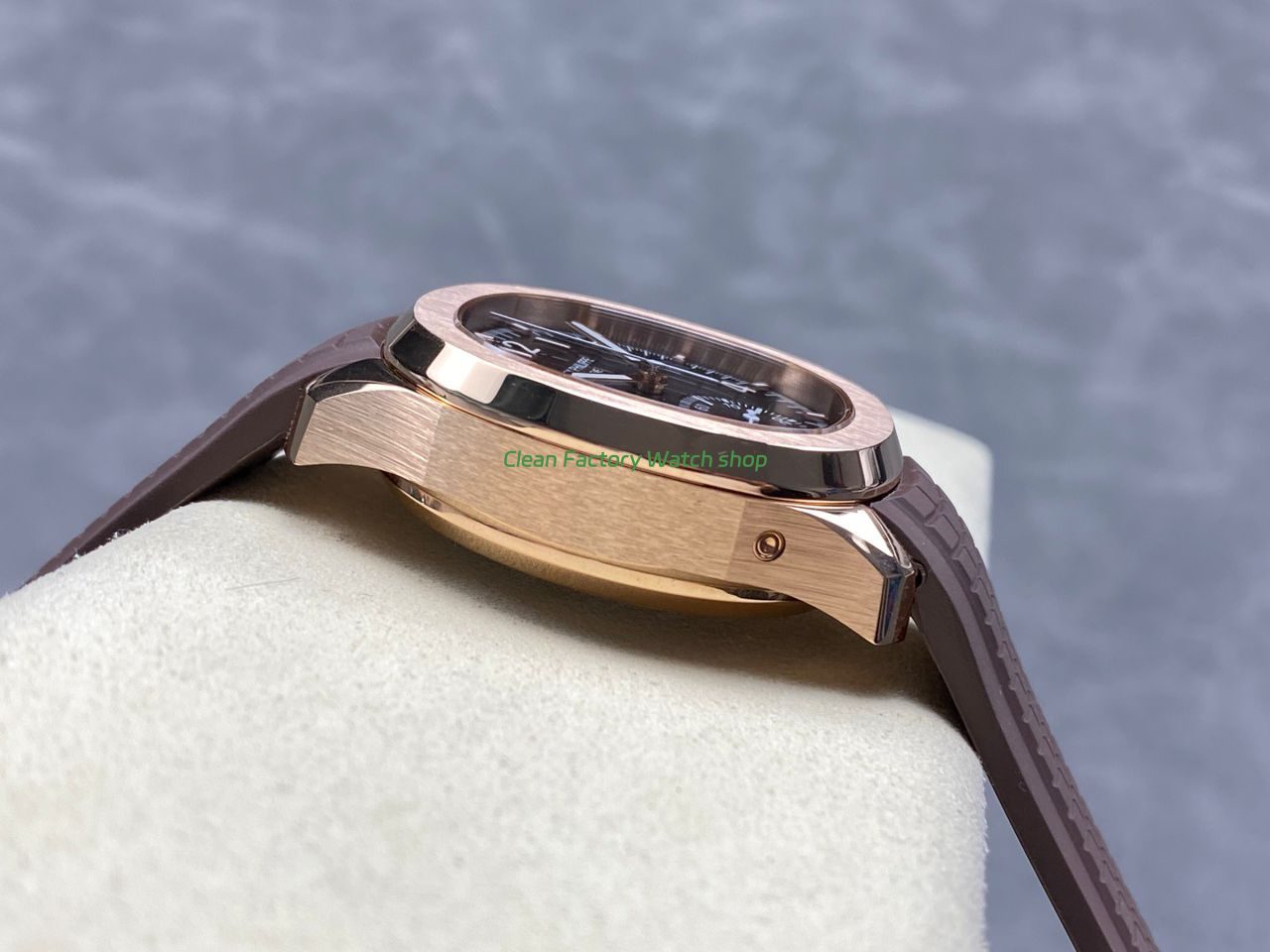 MMA Factory Patek Philippe Aquanaut 5968R-0001 42.2mm Rose Gold Brown Rubber Strap Arabic Numerals Brown Dial (9) MMA Factory Patek Philippe Aquanaut 5968R-0001 42.2mm Rose Gold Brown Rubber Strap Arabic Numerals Brown Dial (9)