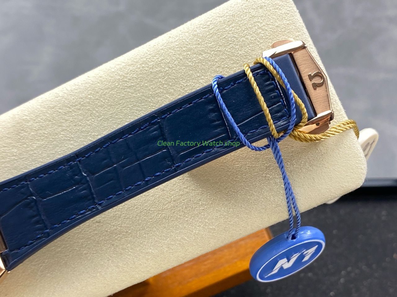 N1 Factory Omega Constellation 131.63.41.21.03.001 41mm Rose Gold Blue Leather Strap Blue Dial (3) N1 Factory Omega Constellation 131.63.41.21.03.001 41mm Rose Gold Blue Leather Strap Blue Dial (3)
