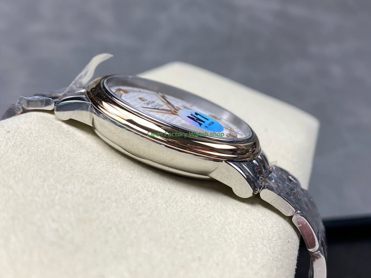 N1 Factory Omega De Ville Co-Axial 424.20.40.20.02.002 39.5mm Half Rose Gold Roman Number Silver Dial (4) N1 Factory Omega De Ville Co-Axial 424.20.40.20.02.002 39.5mm Half Rose Gold Roman Number Silver Dial (4)
