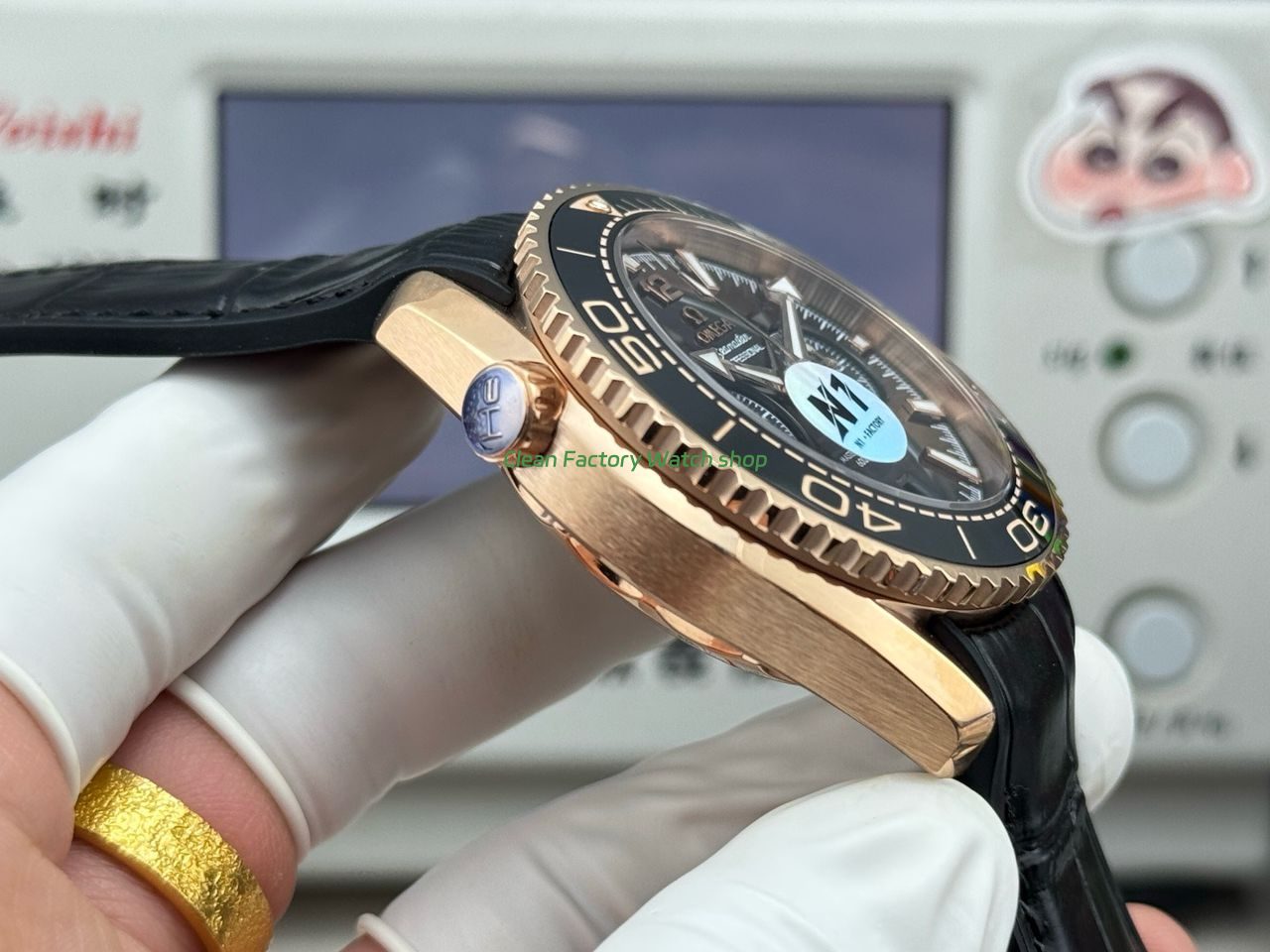 N1 Factory Omega Seamaster Planet Ocean Chronograph 45mm Full Yellow Gold Black Leather Strap Black Dial (2) N1 Factory Omega Seamaster Planet Ocean Chronograph 45mm Full Yellow Gold Black Leather Strap Black Dial (2)