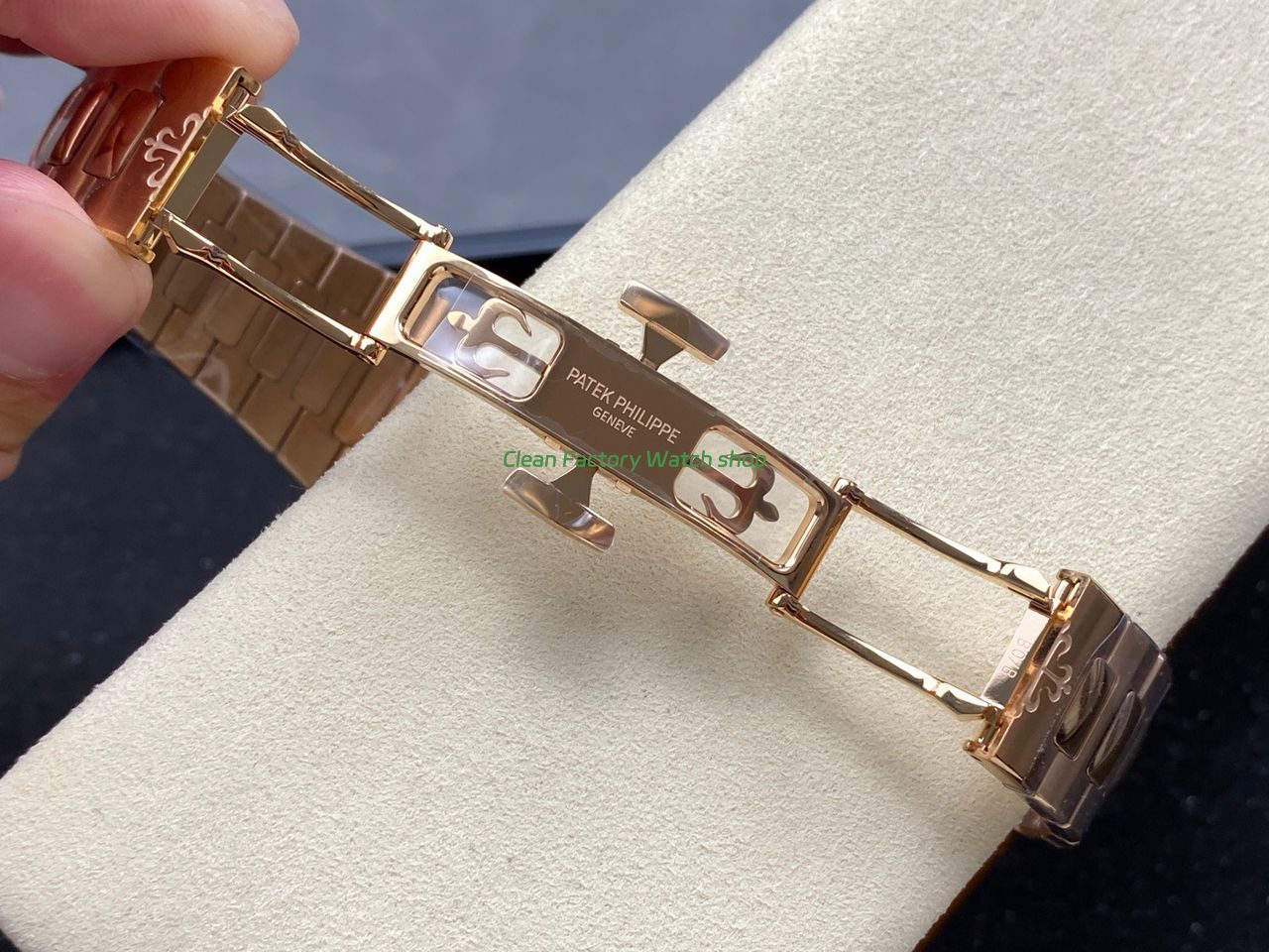 OME Factory Patek Philippe Nautilus 57121R Full Rose Gold Brown Dial (1) OME Factory Patek Philippe Nautilus 57121R Full Rose Gold Brown Dial (1)