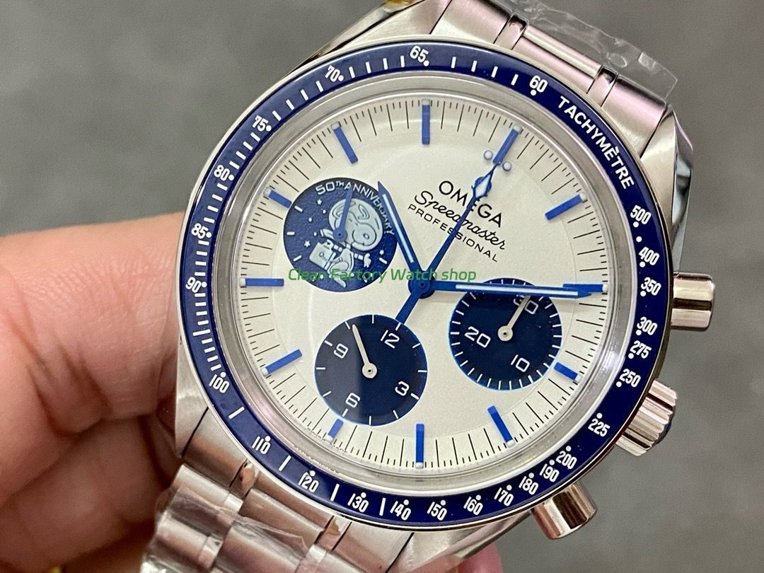 OS Factory Omega Speedmaster Silver Snoopy Award 310.32.42.50.02.001 42mm Full Steel White Dial (5) OS Factory Omega Speedmaster Silver Snoopy Award 310.32.42.50.02.001 42mm Full Steel White Dial (5)