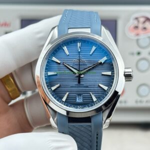OVS Factory Omega Seamaster Aqua Terra 220.10.41.21.03.002 41mm Steel Blue Rubber Strap Blue Dial 6 Clean Factory Watch