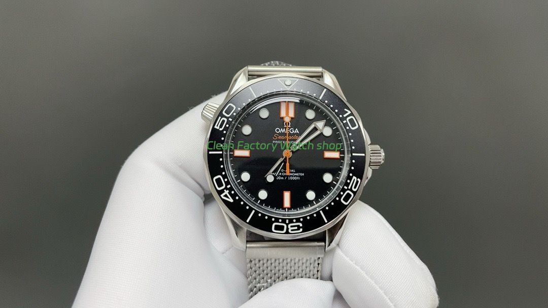 OVS Factory Omega Seamaster Diver 300M 210.30.42.20.01.018 42mm Orange Rubber Strap Black Dial 1 OVS Factory Omega Seamaster Diver 300M 210.30.42.20.01.018 42mm Orange Rubber Strap Black Dial 3 Clean Factory Watch