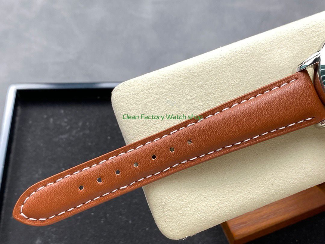 TW Factory Patek Philippe Calatrava Weekly Calendar 5212A-001 40mm Leather Strap Silver Dial (7) TW Factory Patek Philippe Calatrava Weekly Calendar 5212A-001 40mm Leather Strap Silver Dial (7)