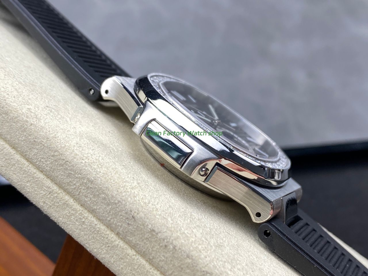 TW Factory Patek Philippe Nautilus 57261A-001 40mm Black Rubber Strap Diamond Bezel Black Dial (3) TW Factory Patek Philippe Nautilus 57261A-001 40mm Black Rubber Strap Diamond Bezel Black Dial (3)