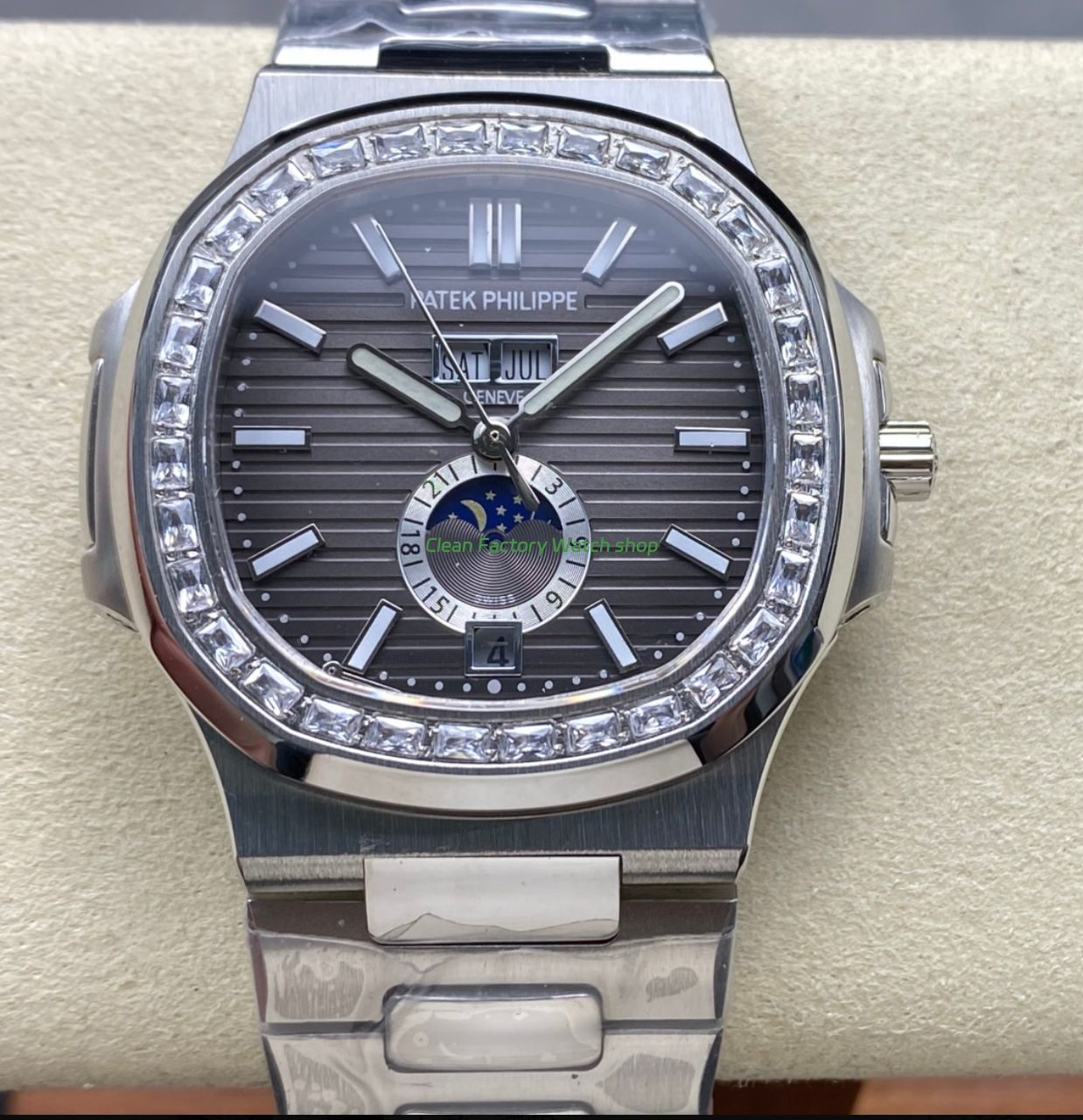 TW Factory Patek Philippe Nautilus 5726 steel bracelet