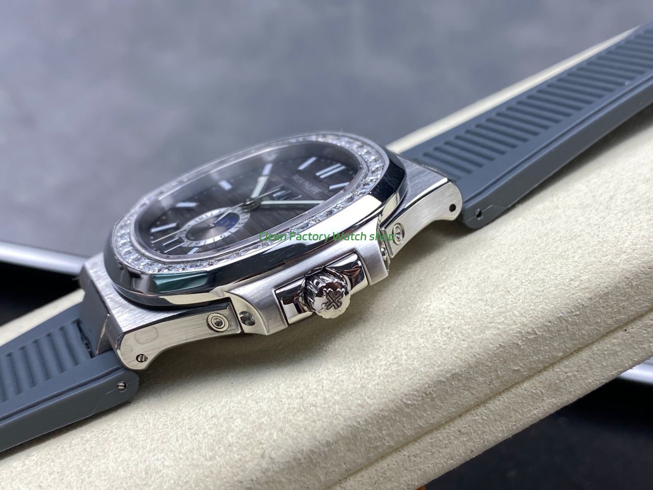 TW Factory Patek Philippe Nautilus 57261A-001 40mm Grey Rubber Strap Diamond Bezel Gradient Grey Dial (3) TW Factory Patek Philippe Nautilus 57261A-001 40mm Grey Rubber Strap Diamond Bezel Gradient Grey Dial (3)