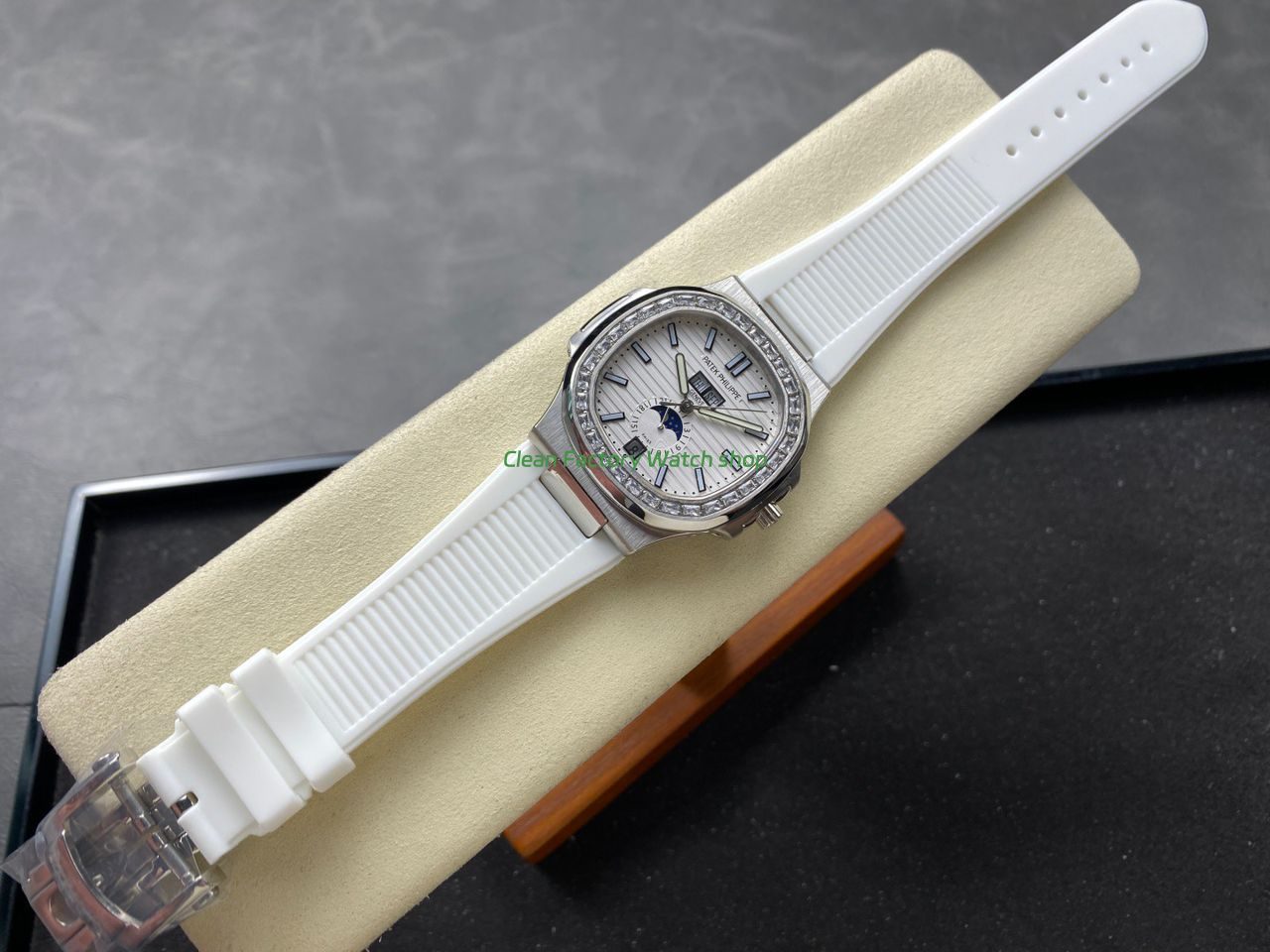 TW Factory Patek Philippe Nautilus 57261A-010 40mm White Rubber Strap Diamond Bezel White Dial (4) TW Factory Patek Philippe Nautilus 57261A-010 40mm White Rubber Strap Diamond Bezel White Dial (4)
