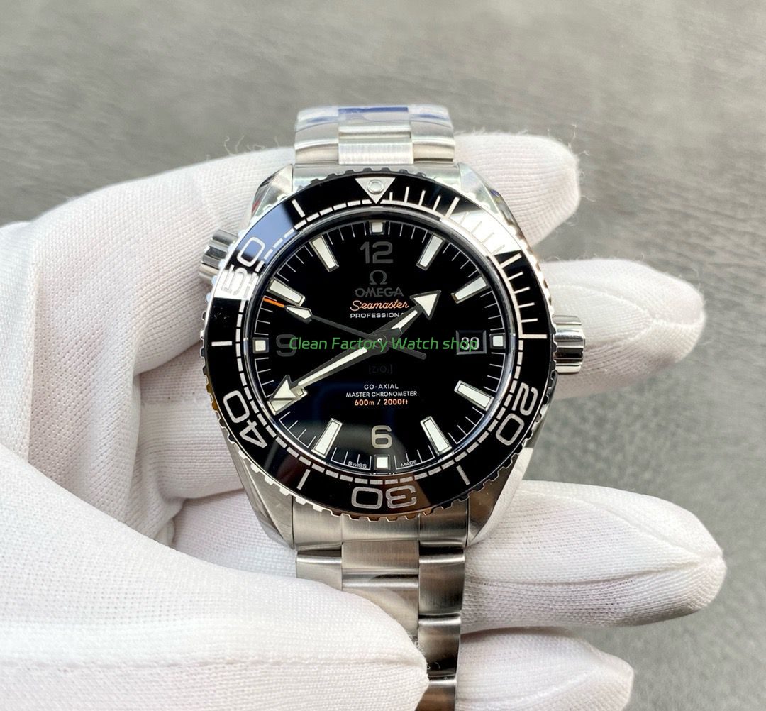 VS Factory Omega Seamaster Planet Ocean 600M 215.30.44.21.01.001 43.5mm Full Steel Black Ceramic Bezel Arabic Numerals Black Dial 1 VS Factory Omega Planet Ocean 600M 43.5mm watch