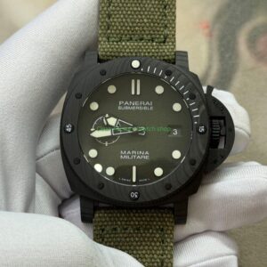 VS Panerai Submersible PAM1698 44mm carbon fiber watch