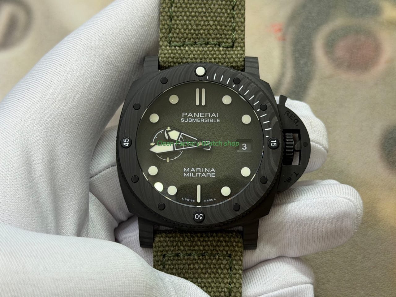 VS Panerai Submersible PAM1698 44mm carbon fiber watch